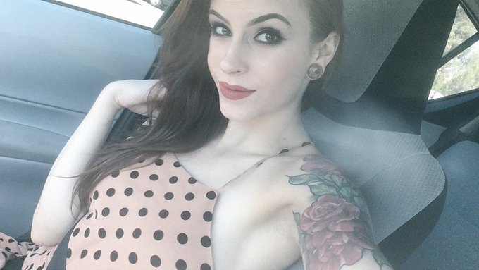 Felt cute today 🤗 https://t.co/9AECQAYipd