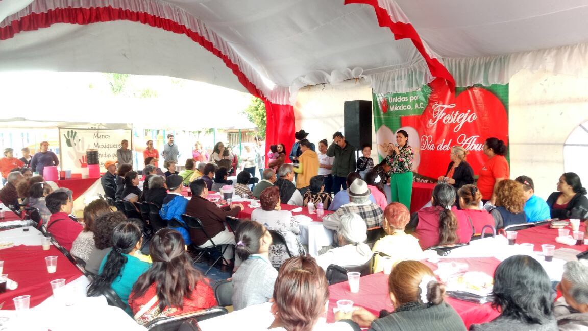 alma_quiles's tweet photo. Convivió Día Del Adulto Mayor, Día de nuestros Abuelitos en Izcalli Nezahualcóyotl ... https://t.co/LEVhs8nE9X