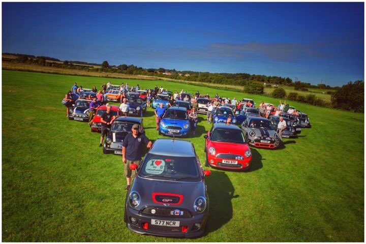 EastAnglianJob's tweet photo. A massive thank you to all that came along to the 2017 #NMOC #EAJob. Brilliant fun and we all thoroughly enjoyed it #Mini #MiniFamily https://t.co/vGpoa0i8GI