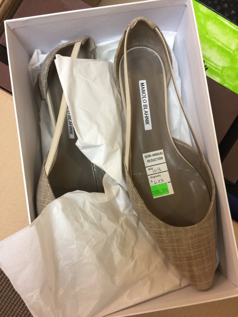 MemFashionWeek's tweet photo. #shophercloset New + EUC items: Prada, Chloe, DVF, Vince, Rag &amp; Bone, Luis Vuitton + more!! Sponsors: @celeryresale + @SugarPlumResale https://t.co/gDmMCnfnSs
