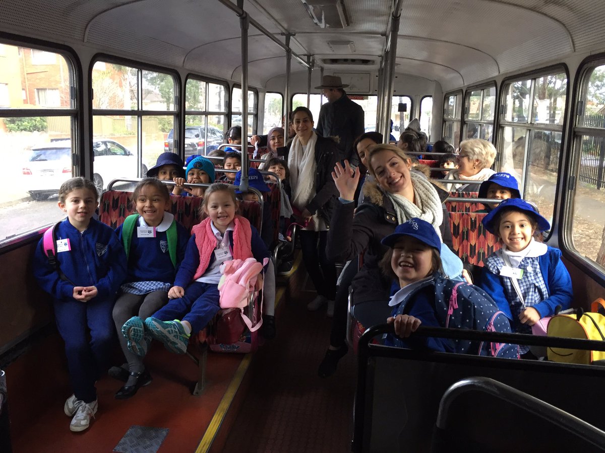 merrylandseast's tweet photo. Kindergarten is on its way to Featherdale for a day full of learning! #Kindergartenexcursion https://t.co/3rnnBJhIxq