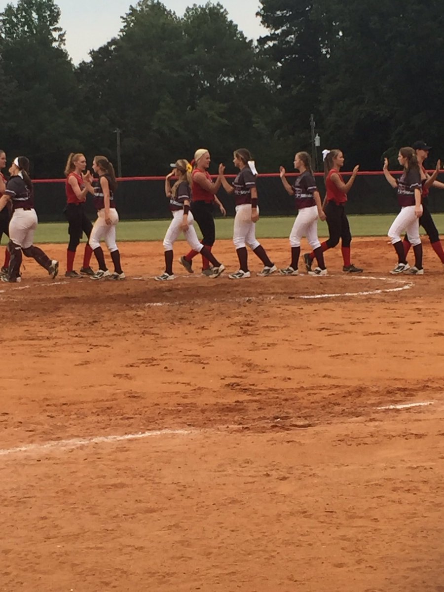 TGeorgianSports's tweet photo. Final: @BowdonHigh softball (11-2) notches their ninth straight victory with a 3-0 win over @Central_Lions (8-3). https://t.co/kxCkXH31dz