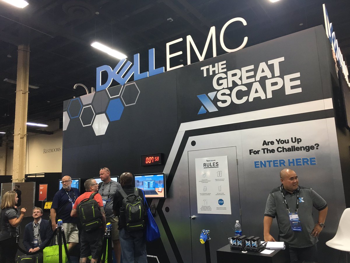 aimatthias's tweet photo. Onsite this week for an experiential project with @DellEMC @VMworld  for @istrategylabs #work #vegas https://t.co/BWrL0Yt2U1