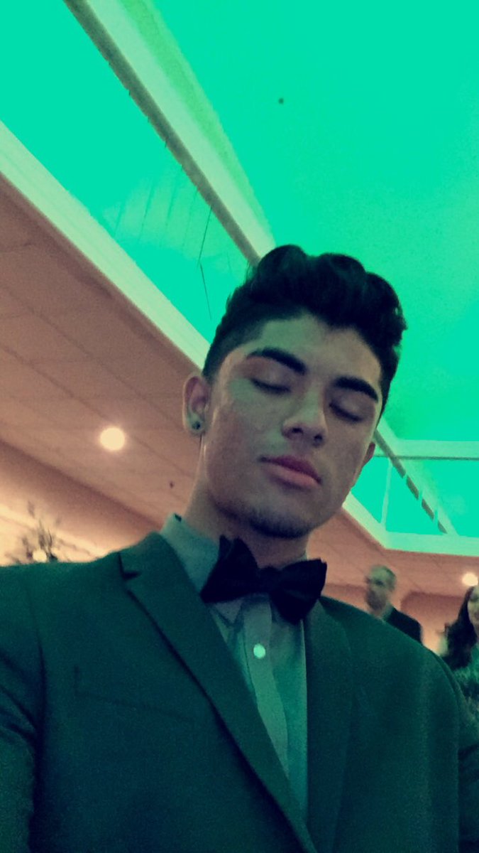 IamMustafaH_'s tweet photo. I meaaaan why not aha 🤷🏻‍♂️ #afghansbreaktheinternet https://t.co/b2wGv9TqDL