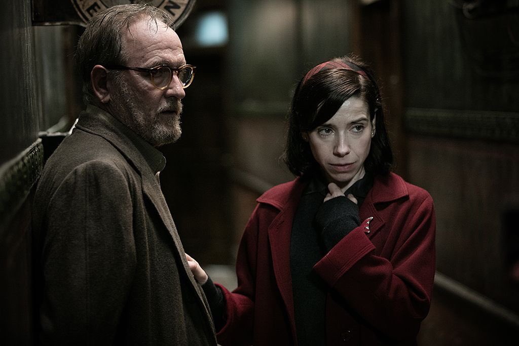 searchlightpics's tweet image. We've got your fall schedule sorted:
#BattleoftheSexes 9.22
#GoodbyeChristopherRobin 10.13
#ThreeBillboards 11.10
#TheShapeofWater 12.8