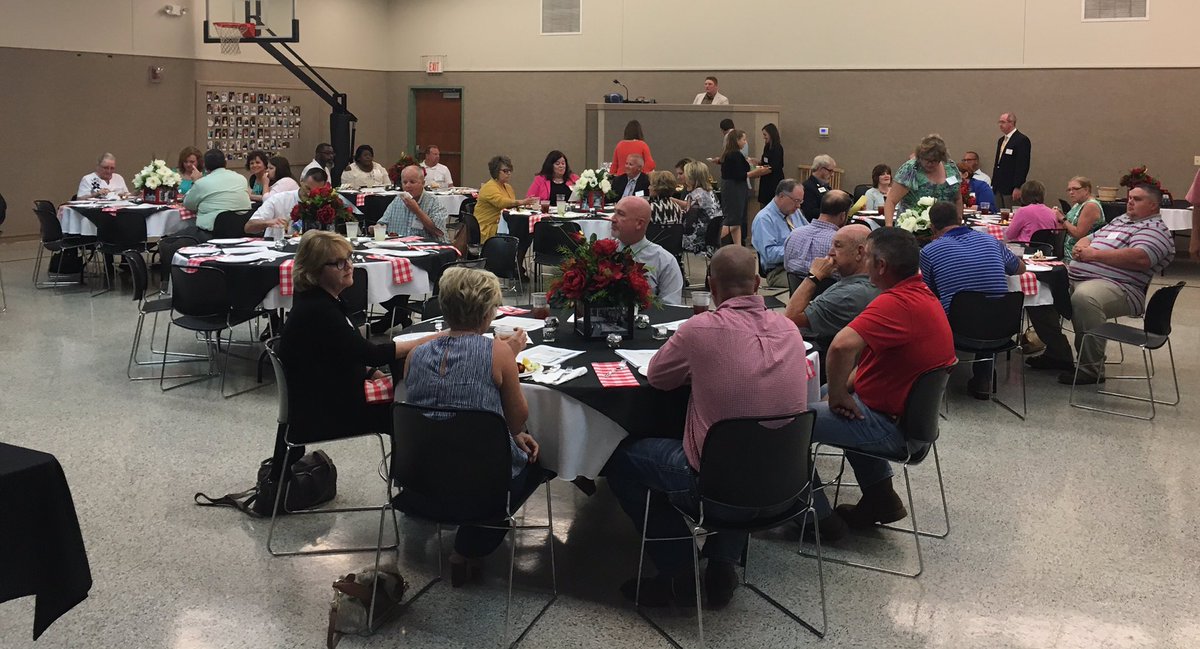 ksbanews's tweet photo. KSBA goes west for the 1st of our 12 Fall Meetings. Tonight we are in Hickman Co. We're excited to see our members over the next few months. https://t.co/4EX7s4rtFi