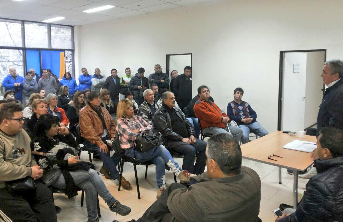 prmirandaMza's tweet photo. En Las Heras, nuestra Agrupación 17 de Octubre, recibe a los candidatos peronistas luego de las PASO. Por nuestro compromiso con el pueblo. https://t.co/fM3goLMjYg