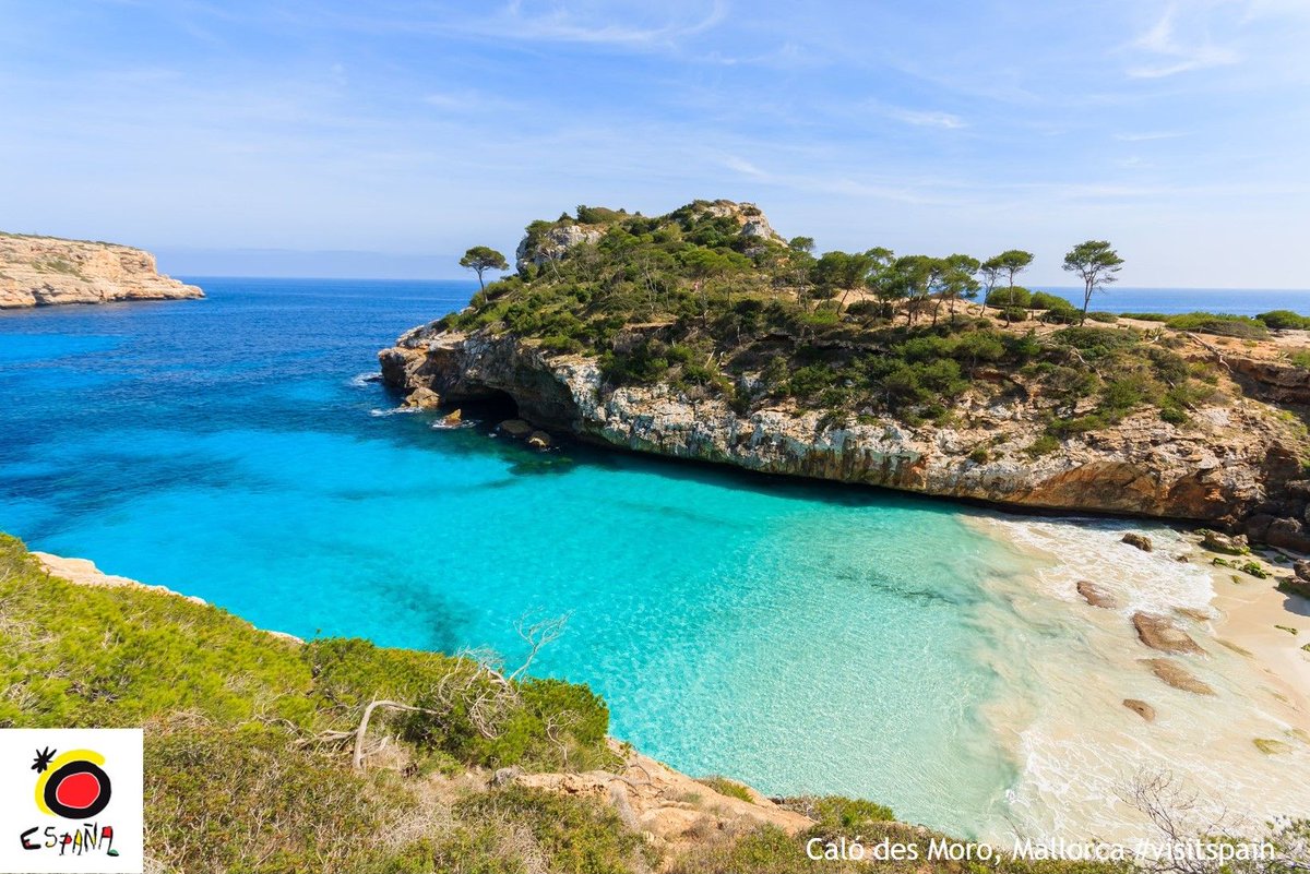 EspanaEnLatam's tweet image. ¡Con estas calas nunca te cansarás de recorrer la isla de #Mallorca! @TurismeBalears 
#VisitSpain #SummerinSpain