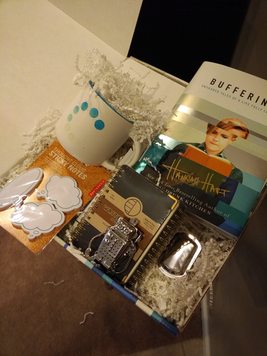 WTBWrites's tweet photo. Won this influencer box. And can't be more excited. Thank you @harto #bufferingbook https://t.co/KXNaz2RliD