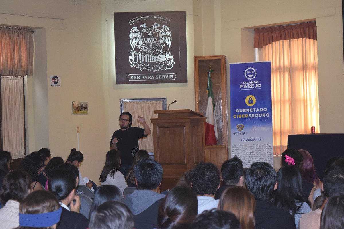 UMQro's tweet photo. Conferencia "Prevención y riesgos en las redes sociales" relacionada con el Programa "Querétaro Ciberseguro" #serparaservir https://t.co/OHCVgudrrP
