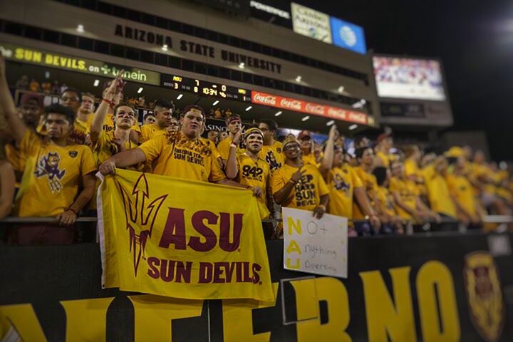 The_ASUFlagMan's tweet photo. 3 more sleeps till the ASU Flag makes its first appearance of the season. 😈😍 https://t.co/DtdjUblXYv