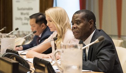 innercitypress's tweet photo. NEW LOW: As UN Sold to Ng Lap Seng, UNCA Promoted #WOGC, This Video With Garcia Present, UN Silent https://t.co/C2cRMnPZDx https://t.co/Z3tHbYERWT