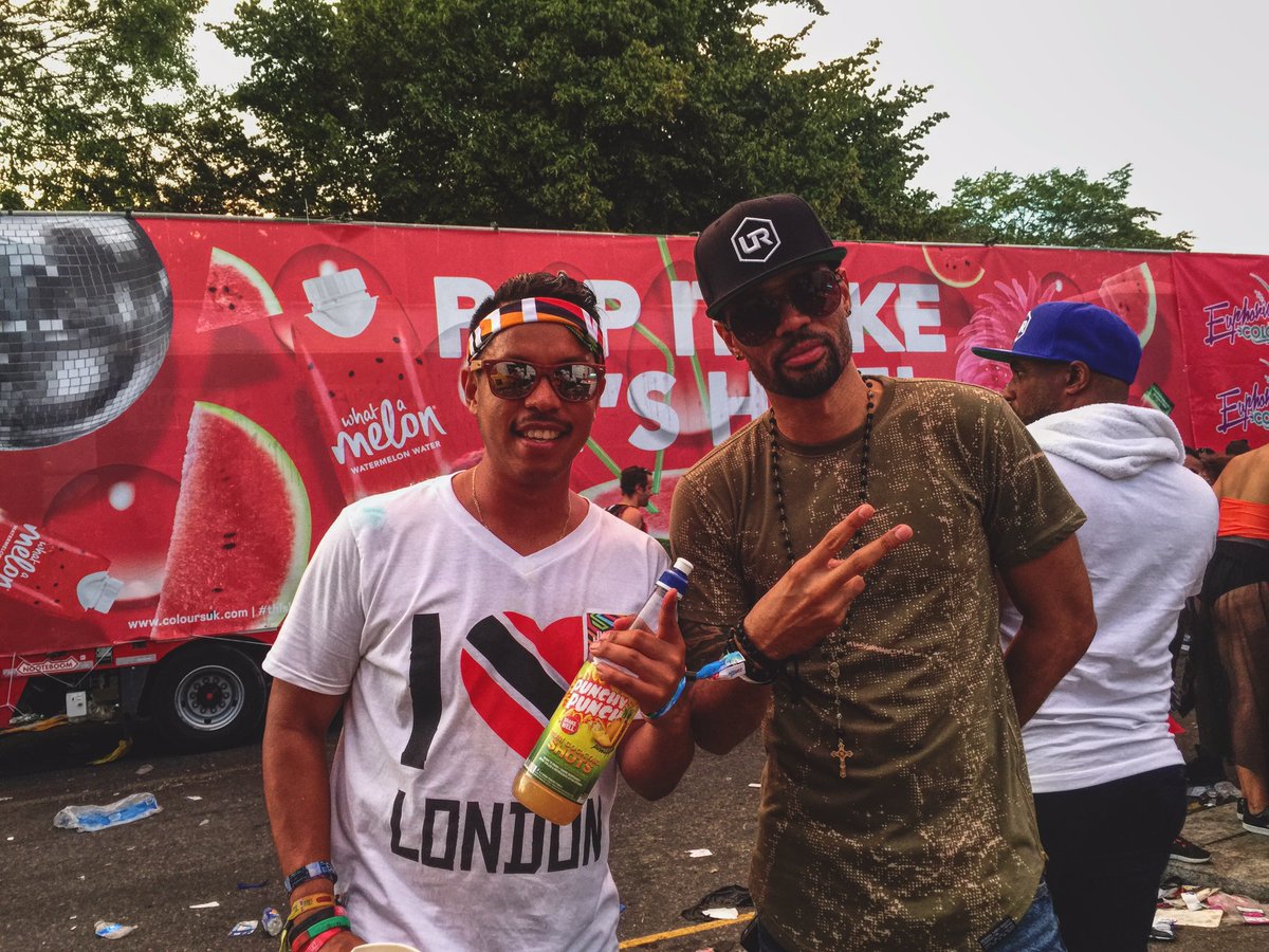 iceman_ur's tweet photo. One of my day 1 bredrens #Wu #PGcrew #nottinghillcarnival2017 https://t.co/bPxfr7aIE4