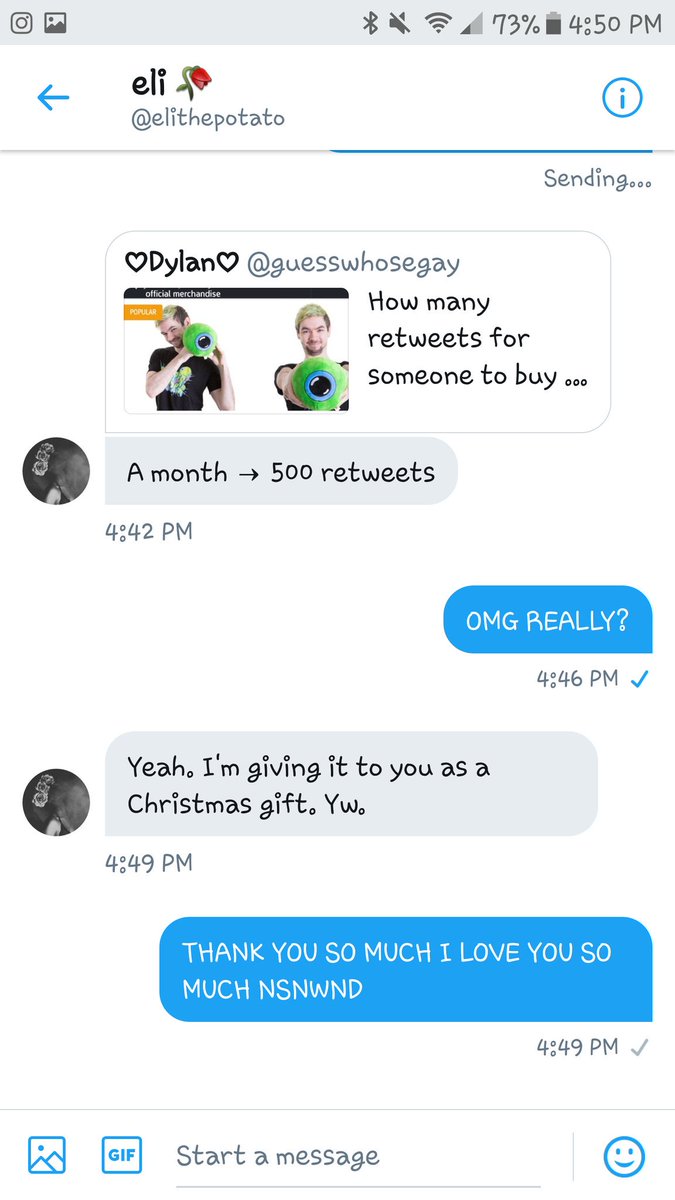 deepspacedylan's tweet photo. Y'ALL I HAVE A MONTH TO GET 500 RETWEETS PLEASE RETWEET I REALLY WANT THE PLUSHIE https://t.co/TE836FlrWQ