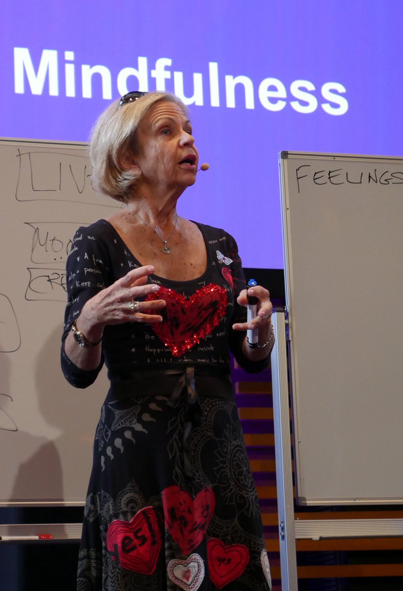 MYOB's tweet photo. "The secret to creating the life you want - become an observer of your thoughts" @amandagore_joy #myobpc #basedInScience #joy #laughter https://t.co/xsn6yfjA72