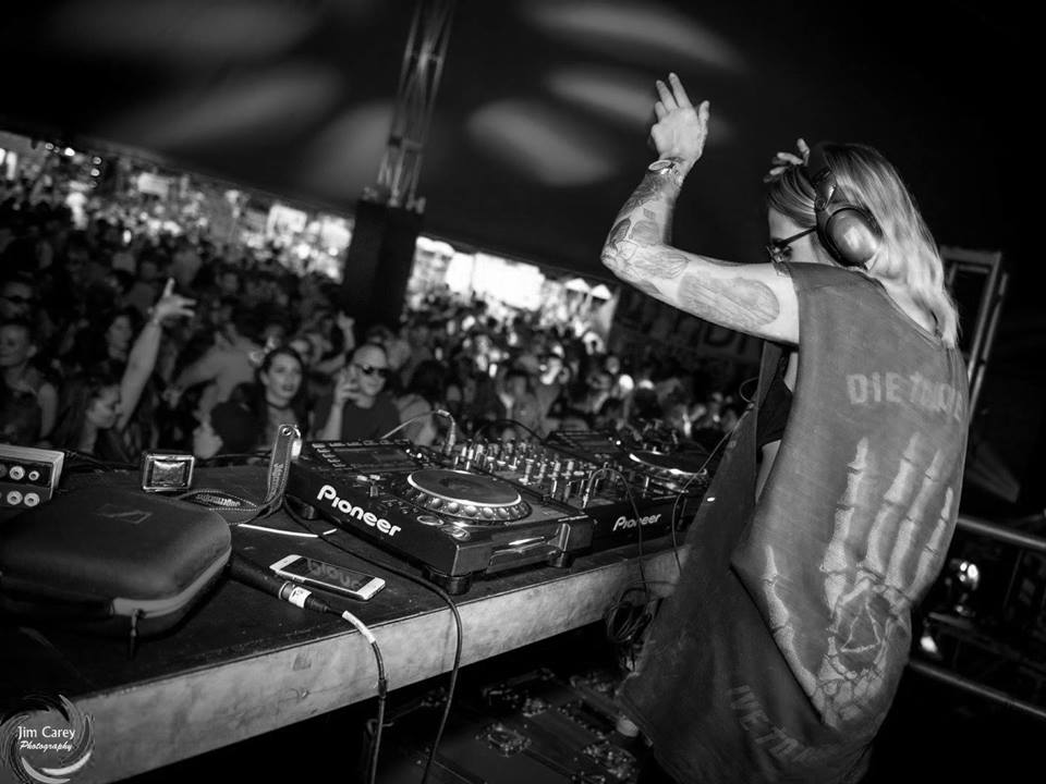 Sept 02 NIGHTSHIFT <a href="/MonoBTN/">MONO</a> Introducing @DJSamiKubu  ow.ly/fH1E30eK5rU EVENT TICKETS: ow.ly/MFMa30eK5cu #techno #dj