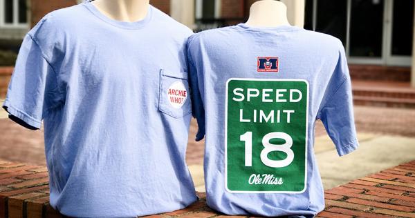 Clothes_Scout's tweet photo. Through 9/15 $10 of ea. sale of The Shirt 2017 goes to Houston Rebel Club's scholarship fund! #RebelsUnite #entry - https://t.co/uHLI88Uzti https://t.co/Dp0IKXRiV3