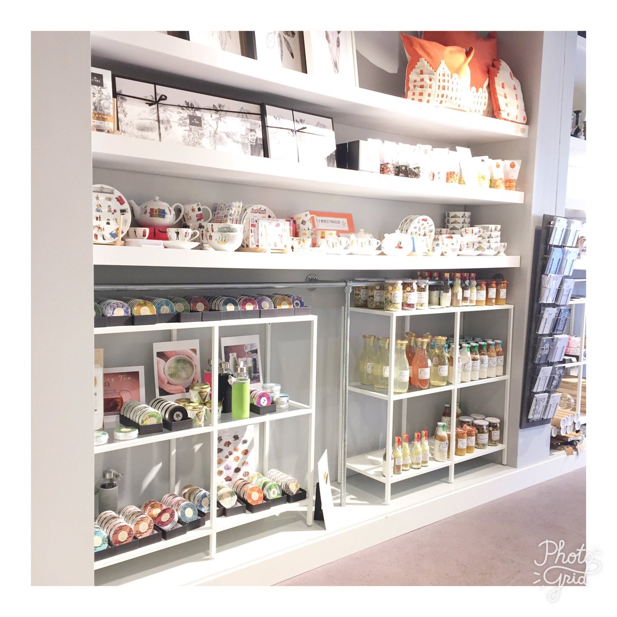 Poush.nl tweet media