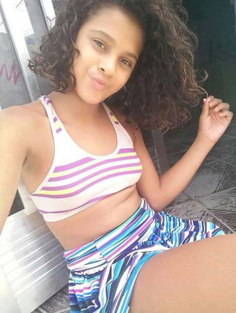 NthyLps2's tweet photo. Tá Ruim ? Tá Nada , Meu Sorriso Derruba Ás Putianes &amp; Abala Ás Recalcadas... ���💃💅🎶 https://t.co/CDuCi6Uyiw
