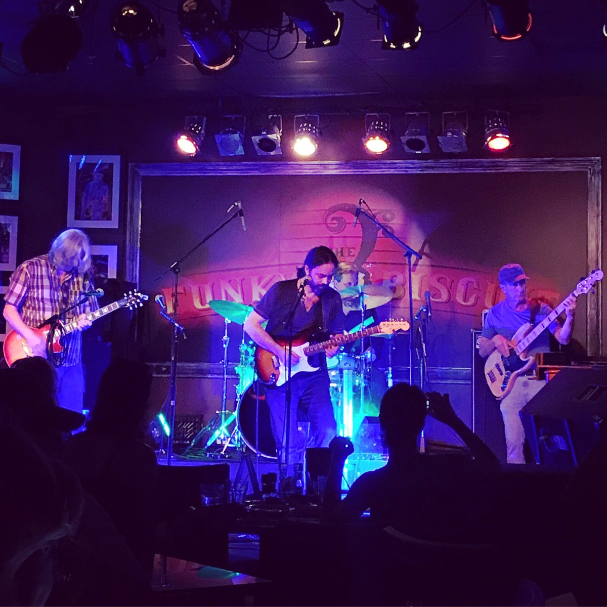 Nmbr11music's tweet photo. Our @bernardbulhack rocking it at the All Star Jam at @TheFunkyBiscuit tonight #nmbr11style #nmbr11music #nmbr11 #blues #guitar #fender #jam https://t.co/ek0Ybg32Io