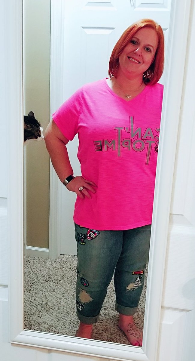 1badassginger's tweet photo. Can't Stop Me....feeling especially cute in my Mickey Mouse jeans from @torridfashion. #redheadsdoitbetter #bbw #iamsimplybeautiful  #ginger https://t.co/P5l7kB8N0R