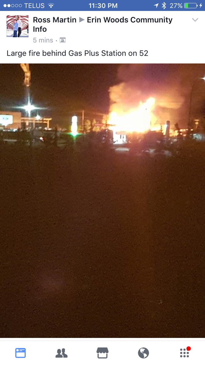 BrendanPtolemy's tweet photo. Holy fucking explosions!! gas plus on 52nd on fire!!  Propane tanks must be going up! #Boom @Crackmacs https://t.co/pLtlVD2lOd
