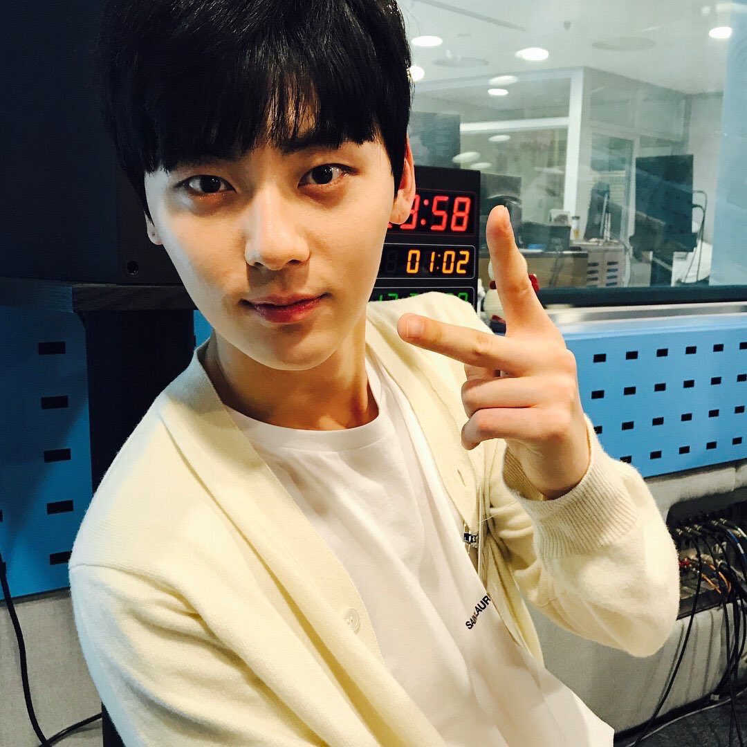 PRIME TIME! tweet media