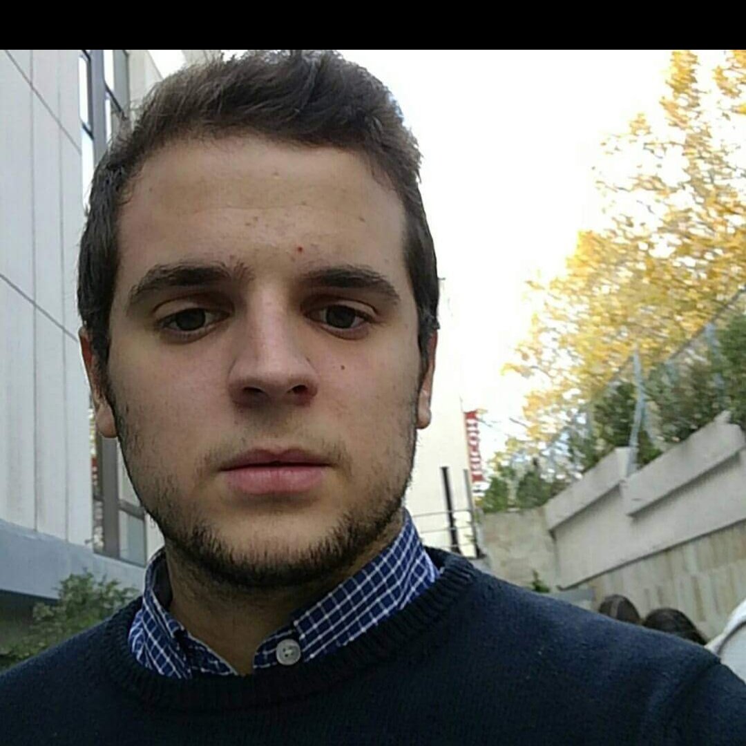 Chrisanchez1212's tweet photo. #NuevaFotoDePerfil https://t.co/JtWodd09B6