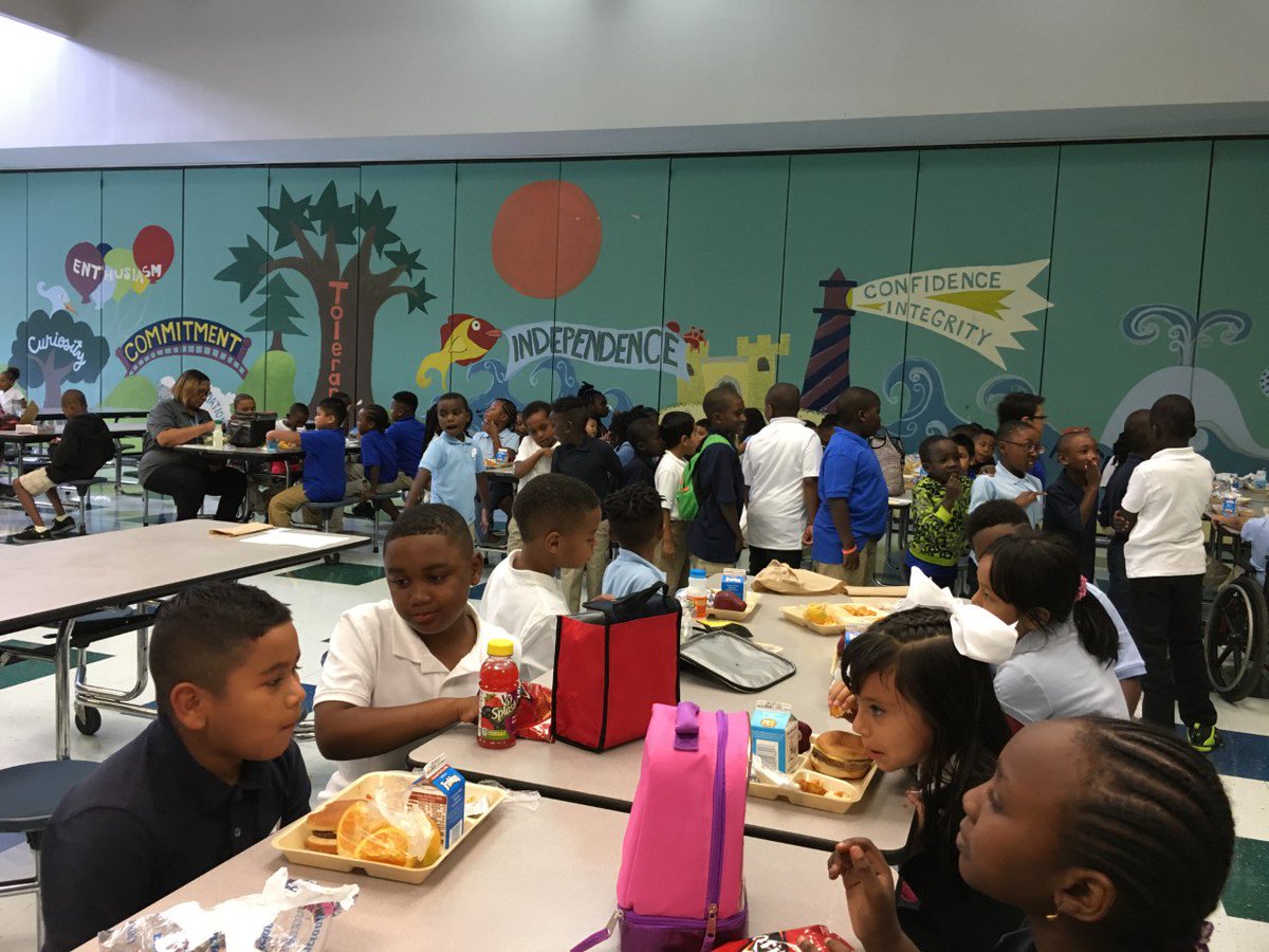GCSchoolsNC's tweet photo. #GCSFirstDay2017 at @FalkenerES featured special guests from the @greensboroswarm & Omega Psi Phi Fraternity. https://t.co/CQT9K13tBP