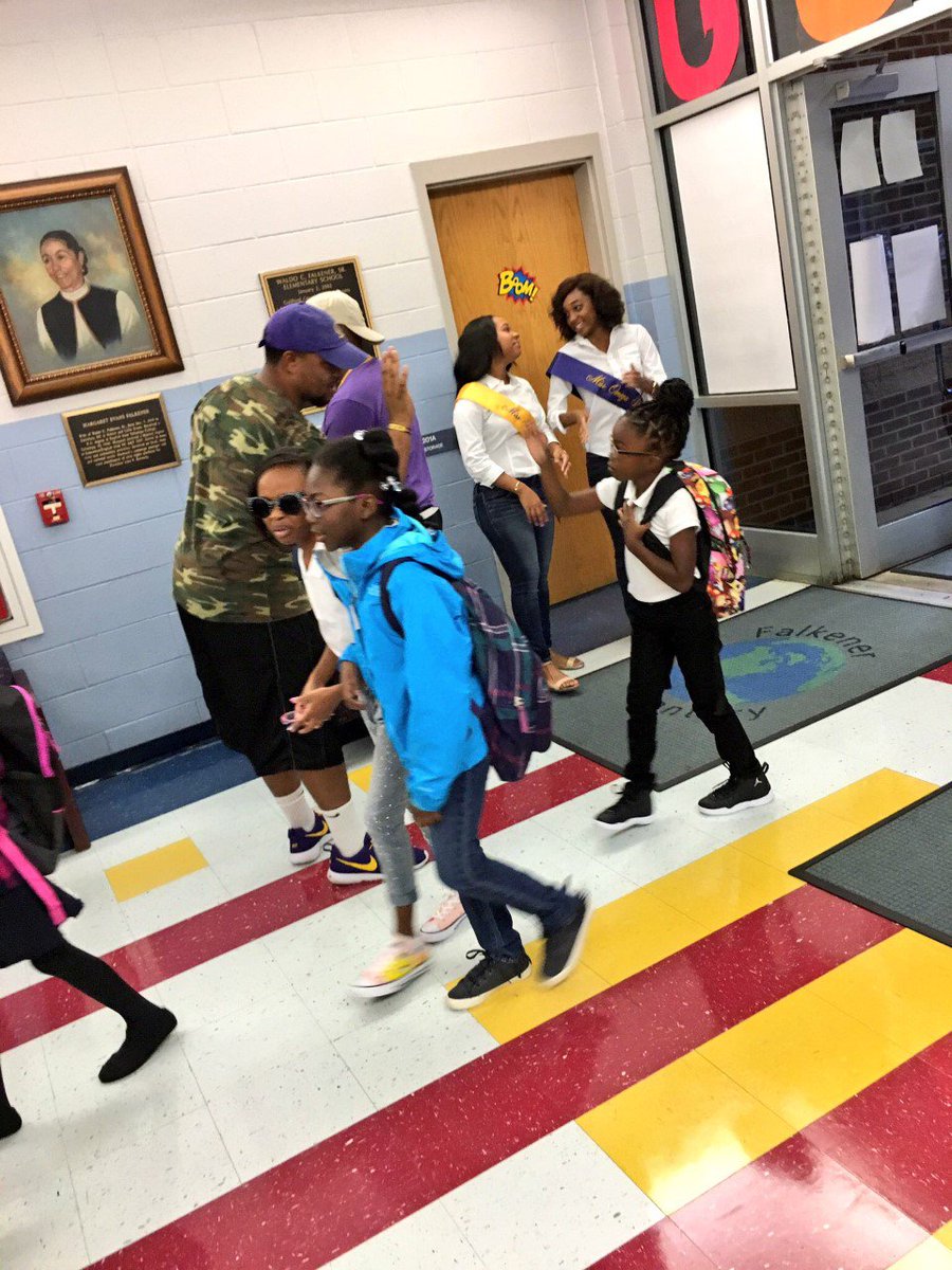 GCSchoolsNC's tweet photo. #GCSFirstDay2017 at @FalkenerES featured special guests from the @greensboroswarm & Omega Psi Phi Fraternity. https://t.co/CQT9K13tBP