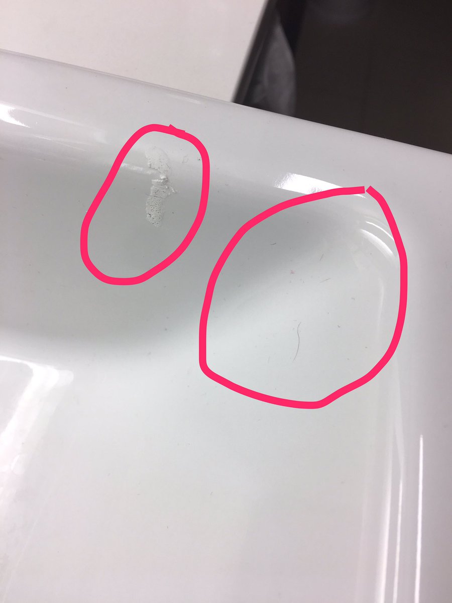 TayMagRog's tweet photo. @Marriott @MarriottRewards hair everywhere in now 2 rooms that I've been placed in. Really really gross and unacceptable https://t.co/Jni2zFnnwi