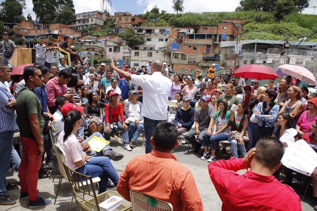 Héctor Rodríguez C. tweet media