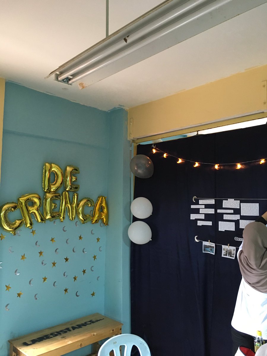 DeCrenca's tweet photo. Its today guys 🌸 come to our booth at ec g-6 ❤️ https://t.co/WQLE9Ihnks