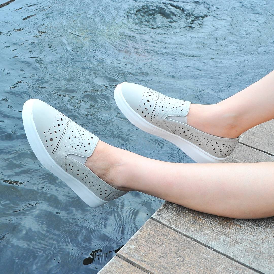 AMANTESHOES's tweet photo. NEW ARRIVAL! Cookies shoes 🙆‍♀️ #amanteshoes #amantestore https://t.co/5W4ldi20rm