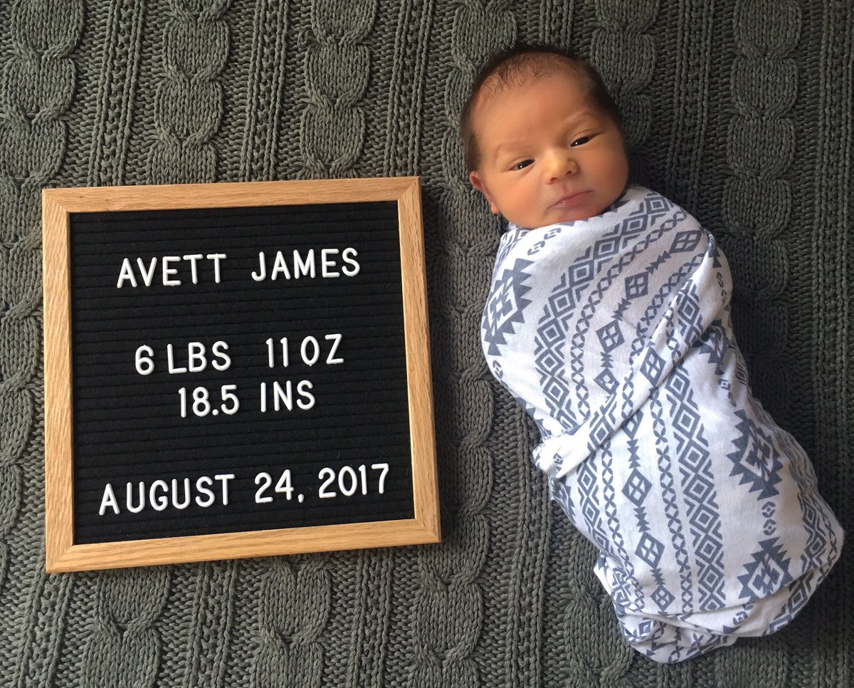 VHHS_Oliver's tweet photo. It's a BOY! 💙 https://t.co/9tunR9usy6