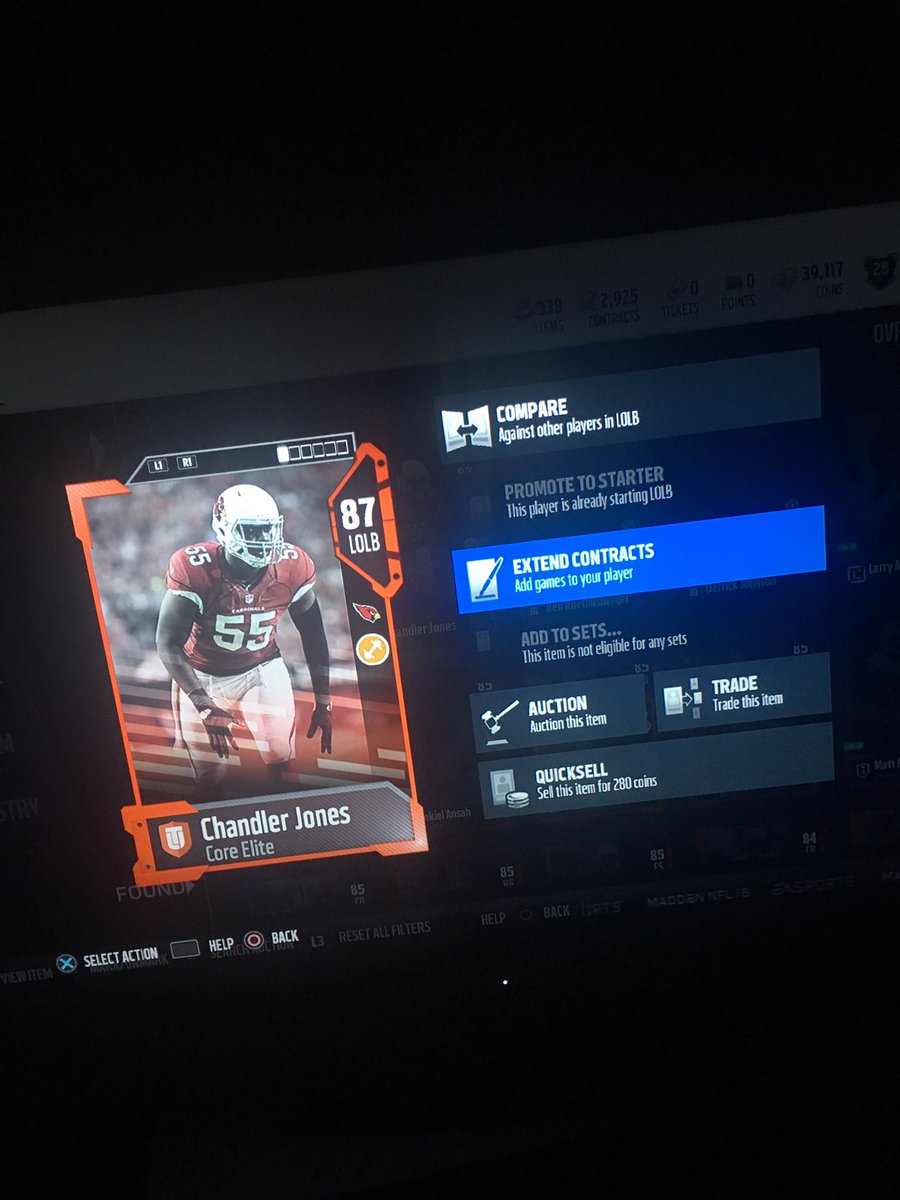 max_rieder's tweet image. 87 OVR Chandler Jones madden  giveaway!!!! PS4.
RT AND FOLLOW to enter. Winner picked at 100 entrants!