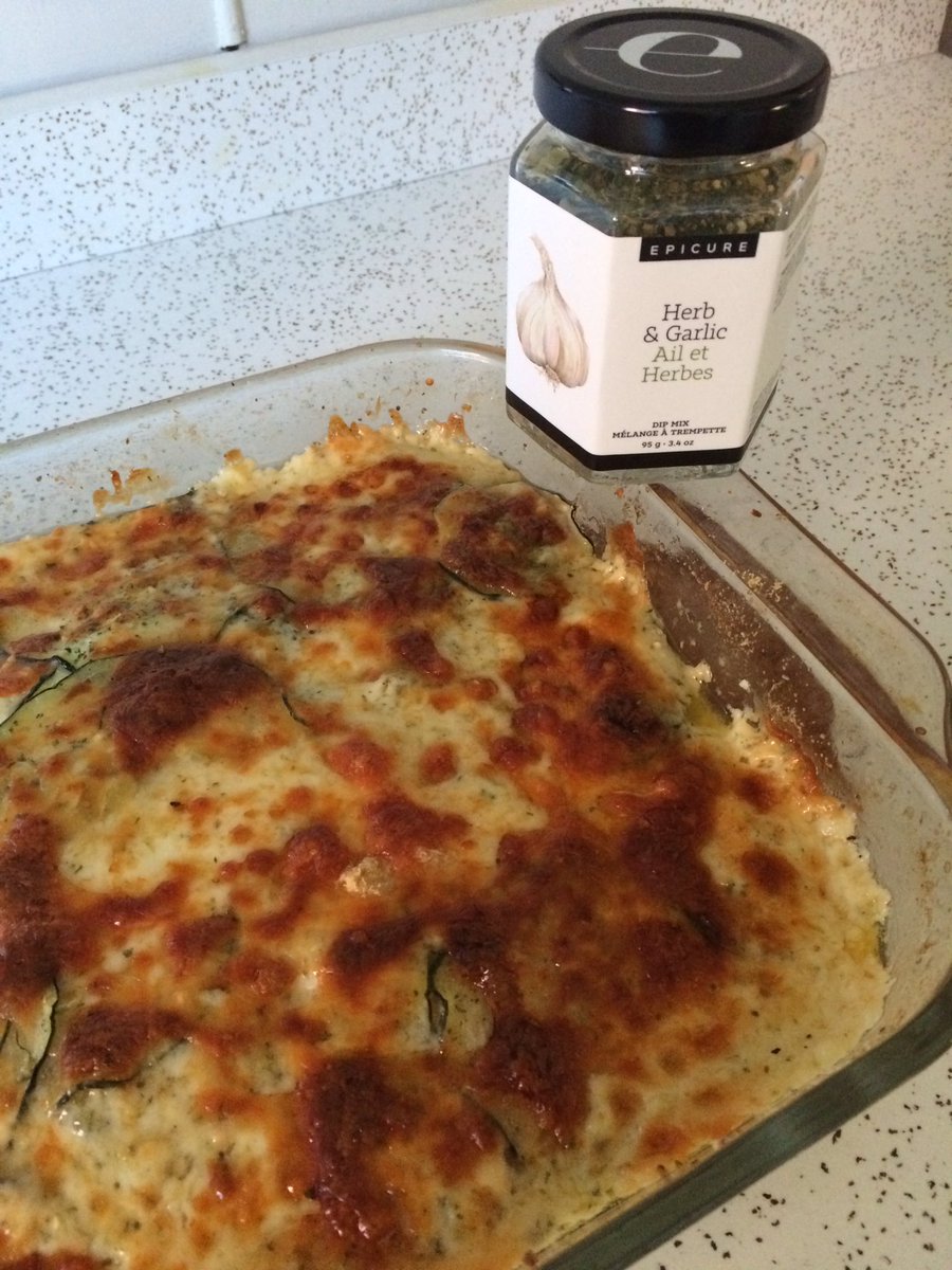 LisaCimaglia's tweet photo. Dad's garden tomato and zucchini lasagna #eatlocal #HerbandGarlic #goodfoodrealfast @homeofepicure https://t.co/QEafomQEzZ