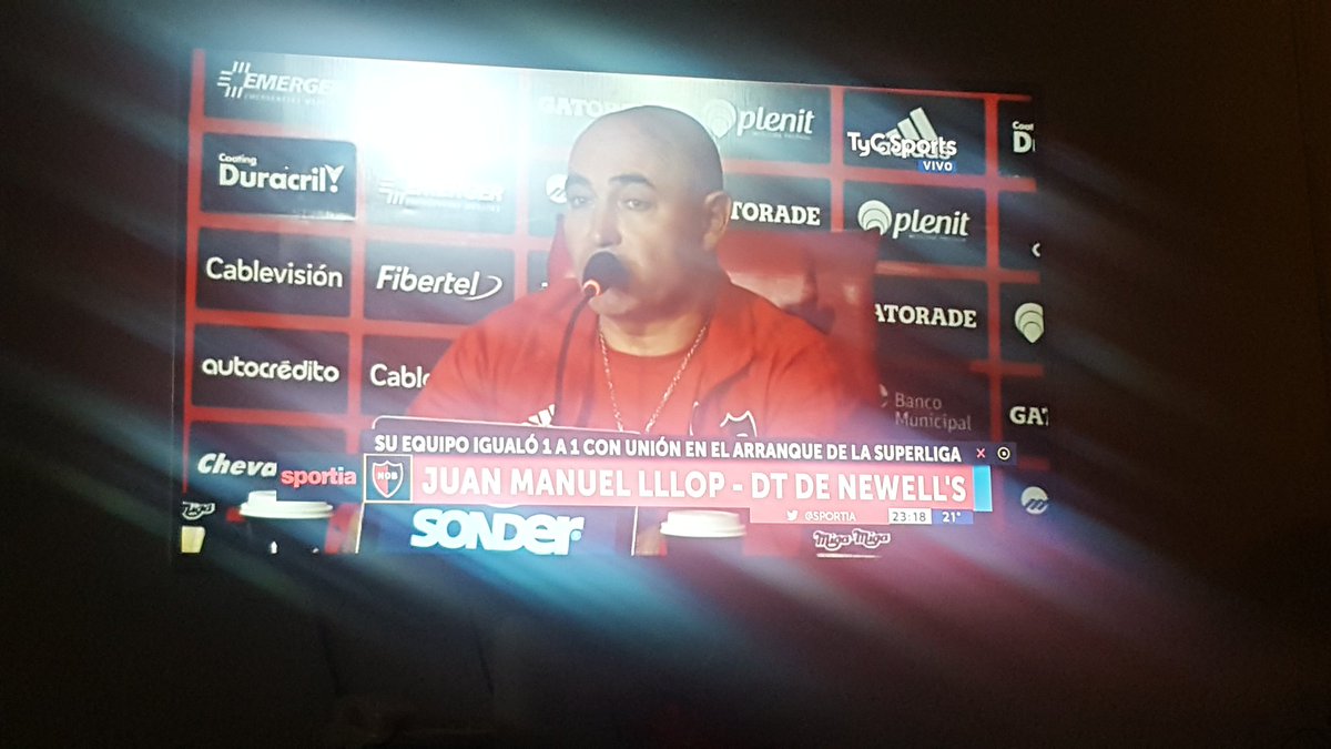 pipidelellis's tweet image. Comprate una L