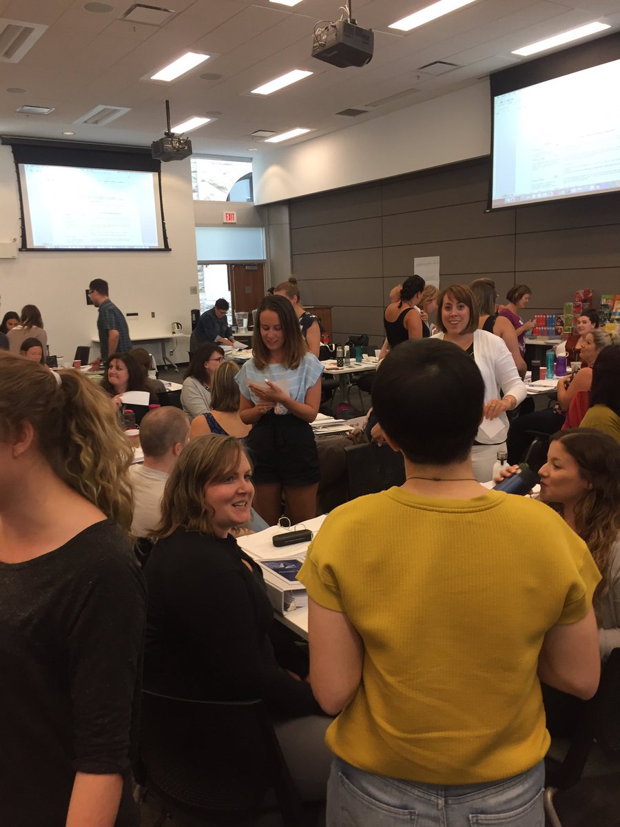 kmalayko's tweet photo. Honoured to help facilitate #IntensiveFrench training these past couple days, what an energetic group eager to learn #bouclélaboucle #NLA https://t.co/hT4EPfVd4c
