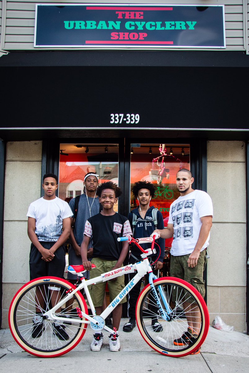 UCbikeshop's tweet photo. Much thanks goes out to Al for all the support & the purchase of this @sebikes #mikebuff #bigripper for his godson #bikelife #bmxlife #bmx https://t.co/hxOA2NWXKf