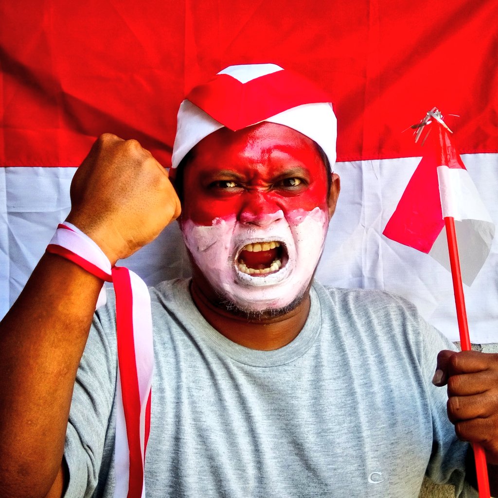 SambadoBla's tweet photo. Merah putih kebanggaanku! Indonesia Tumpah Darahku yg kan kujaga slalu #panjathadiahXL @xfunity https://t.co/yNbSTBg5Mv