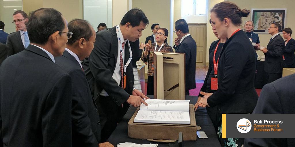 WalkFree's tweet photo. Last week: delegates at the Bali Process #PerthForum agree to use their joint efforts and authority to #EndSlavery in the Indo-Pacific https://t.co/TtJANTghvv