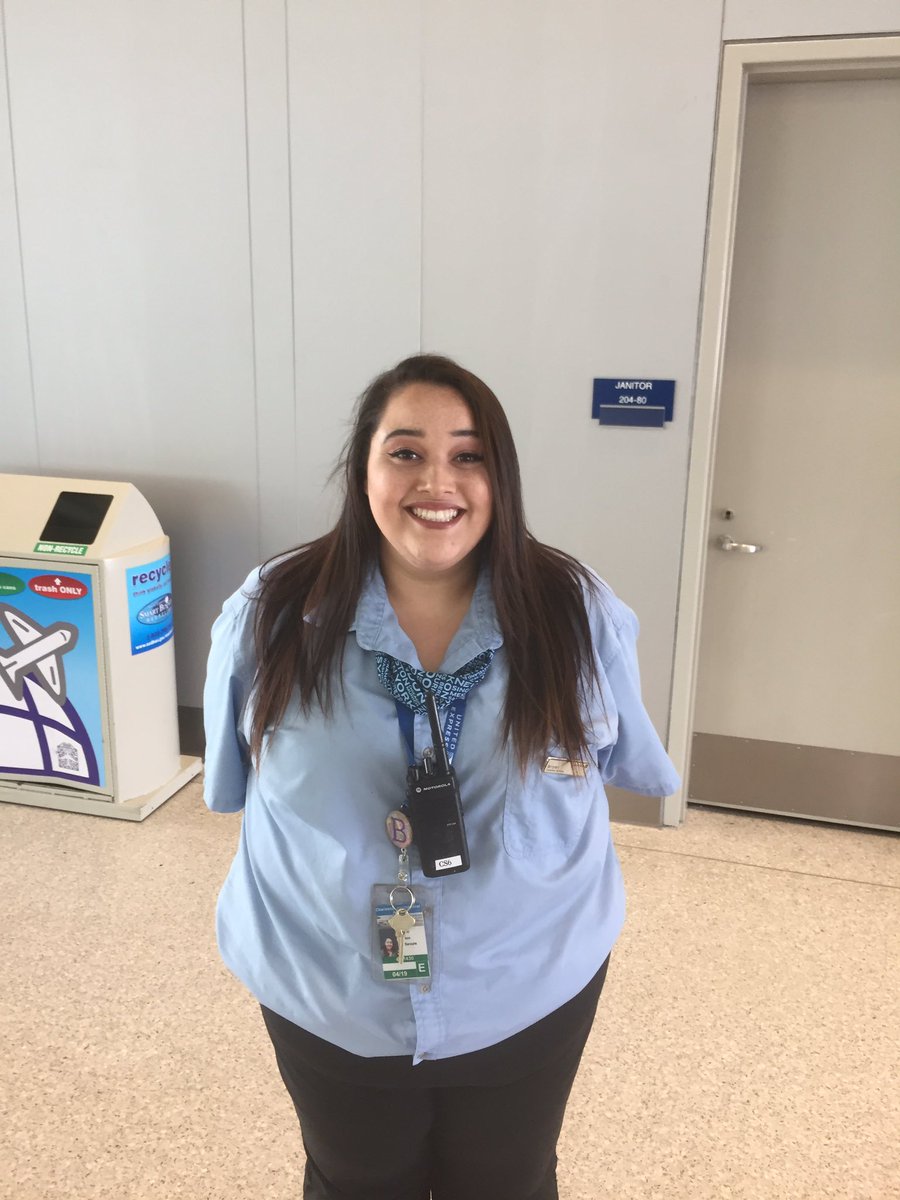 danbware's tweet image. Special shout out to Bri @united for going above and beyond to help find my phone! @iflyCHS