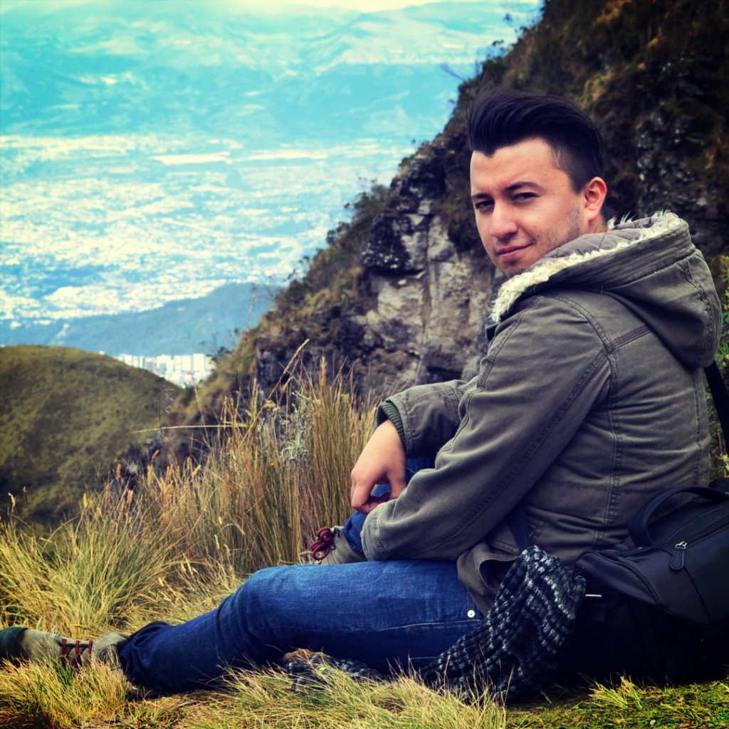 En lo alto :D #rucupichincha #teleféricoquito #UIO