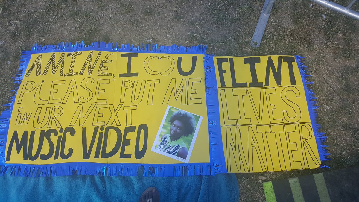 harvey_thebunny's tweet photo. Hey @heyamine I'm SO serious! #ForrealTho #ContactYahGurl #CLBN #Amine #AminΓ© #GoodForYou #iStayedUpALLNightMakinThatBigOleSigh π #Lbvs https://t.co/MVz7QjjWEv