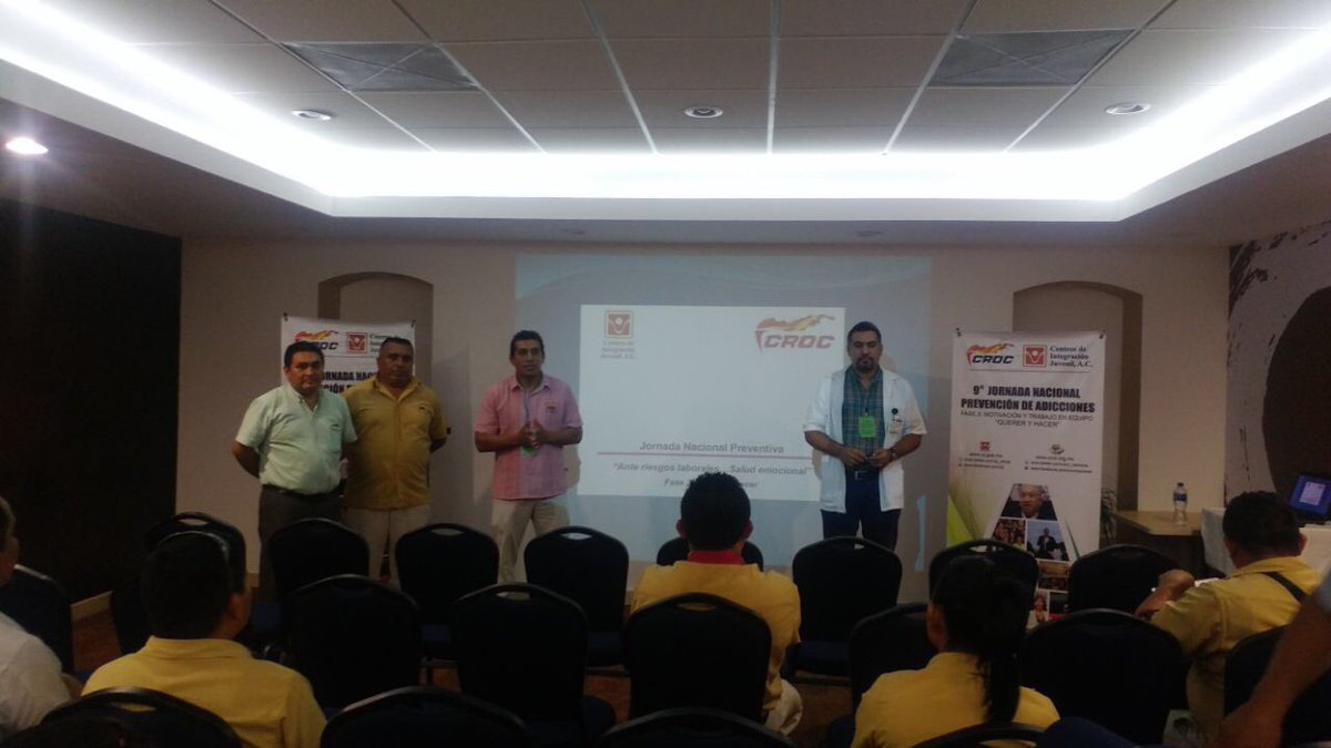 NaranjoEugenio's tweet photo. #Cancun Colaboradores #RoyalIslander participaron en la 9a Jornada Nacional Prevención de Adicciones @CIJ_Contigo @MachucaCROC @NoelPinacho https://t.co/eNeo94g3cV