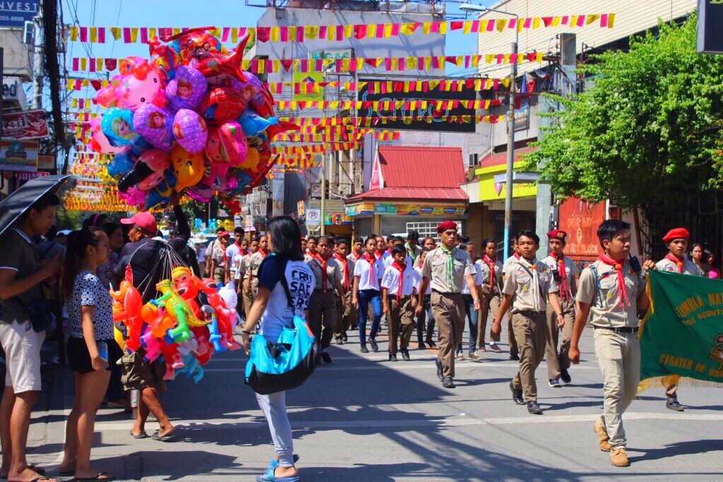 RivasKeycee's tweet photo. #Higalaay2017 #XUMIL #Clavius 🎊
Higalaay Kagay-an Festival is a culture-rich and colorful month-long festivity. + https://t.co/fRnA6abj4f