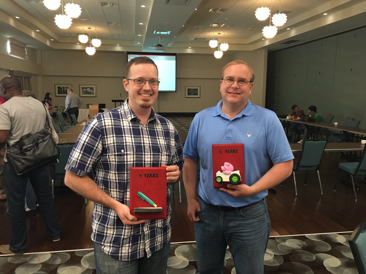 DalbersDavid's tweet photo. 5yrs @uarkmecheng https://t.co/PgVG8FcaDF
