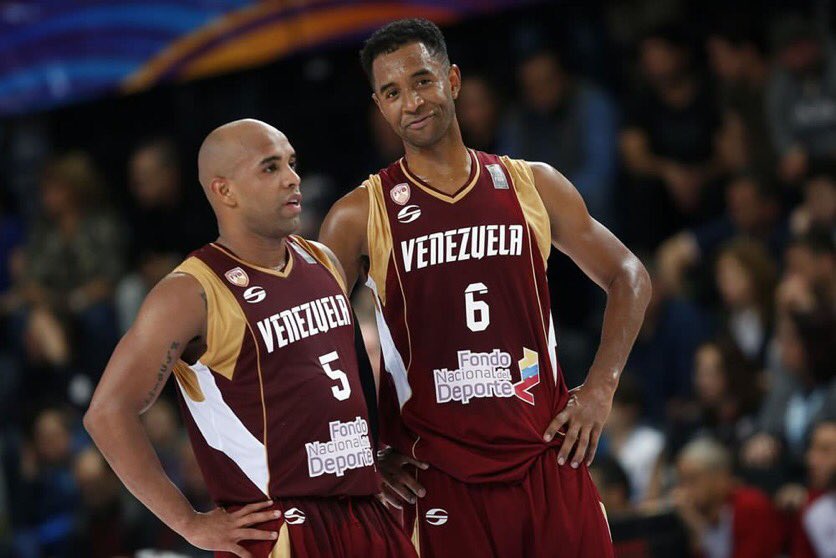 pinfantea's tweet photo. ¡Arriba Venezuela! nuestra selección de baloncesto 🏀 vence a Islas Vírgenes 86-84 en el #AmericaCup2017 ¡BRAVO! 🇻🇪👏🏼@NicolasMaduro https://t.co/nR5C5rRGrE