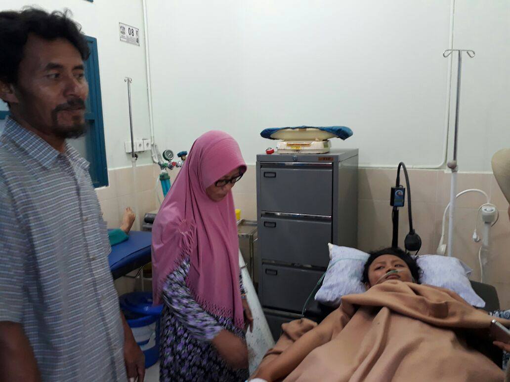 BalikpapanTL's tweet photo. #TLInfo Siswi SMKN 4 Balikpapan yang terseret di parit dekat dome sudah sadar, sekarang dirawat di rs bb https://t.co/iGMV18Gju1